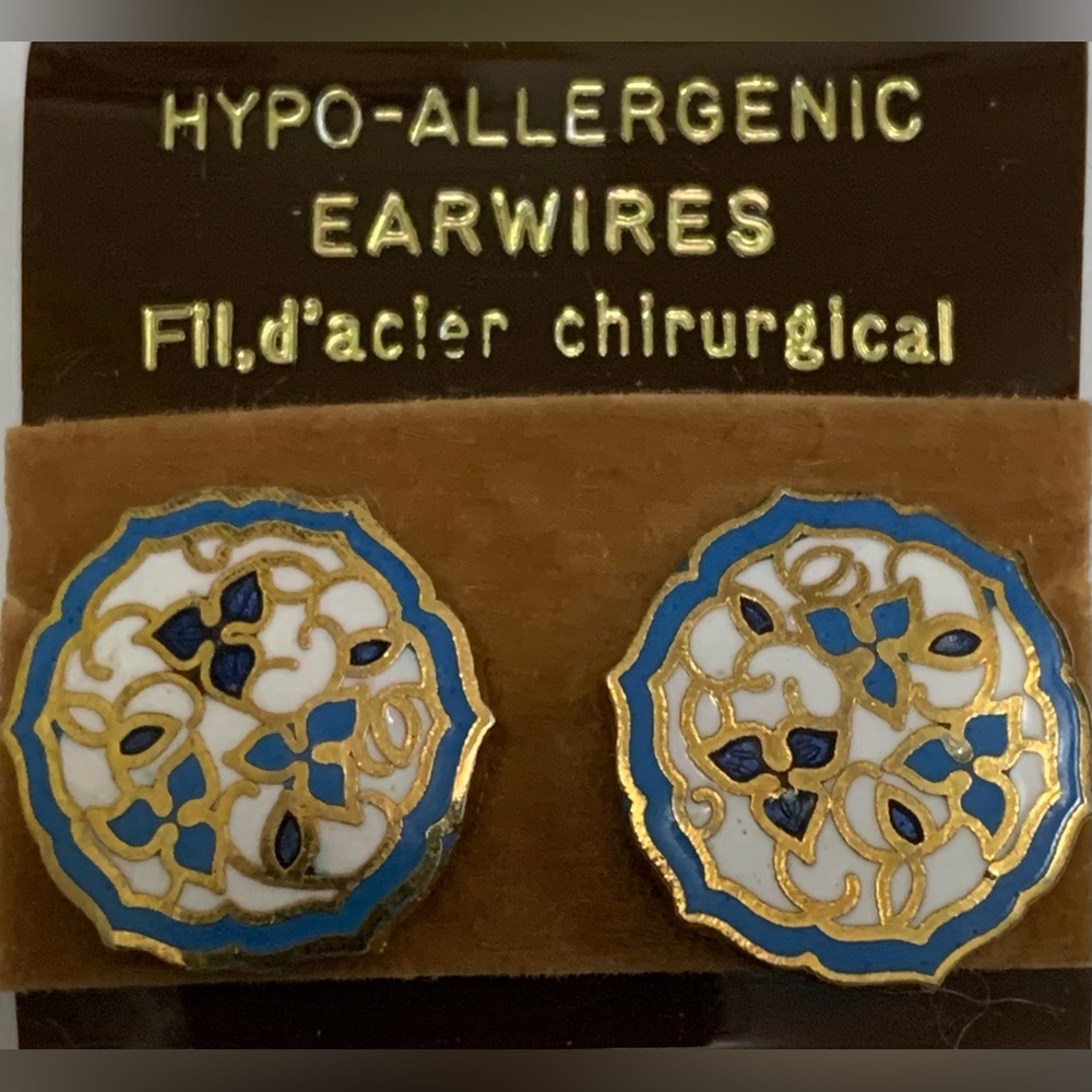 Vintage mini triquetra Cloisonné Earrings Studs
